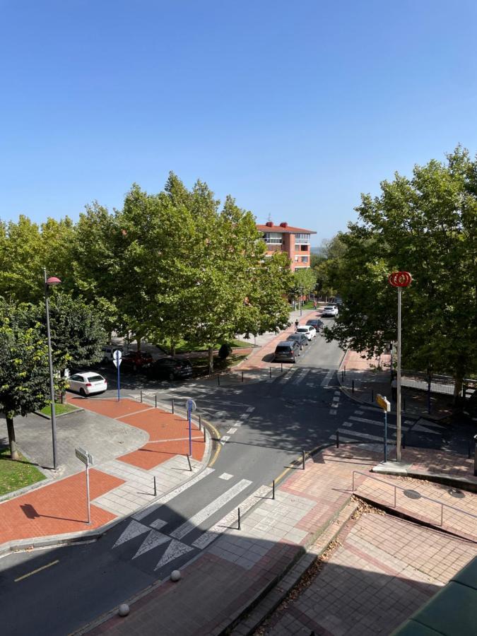 Appartamento Como En Casa Barakaldo Esterno foto